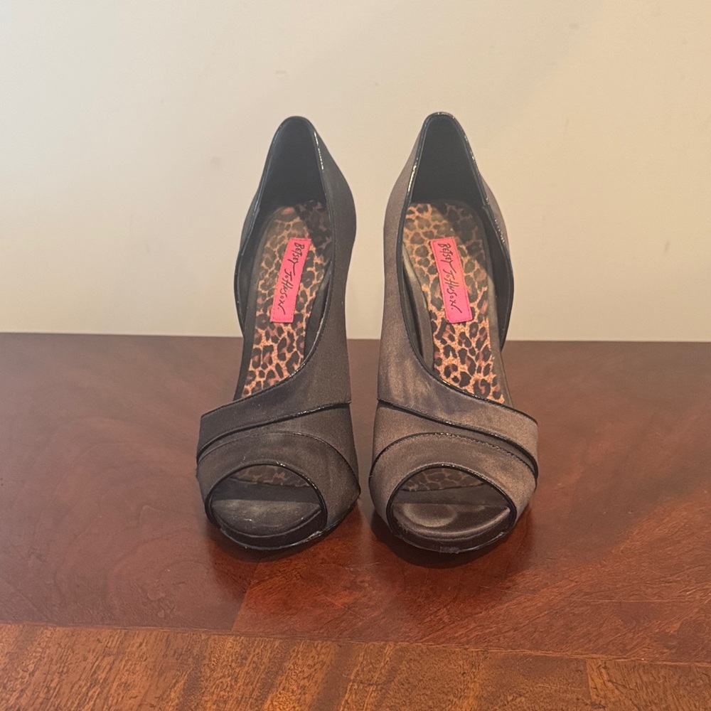 Betsey Johnson Black Peep-Toe Heels
